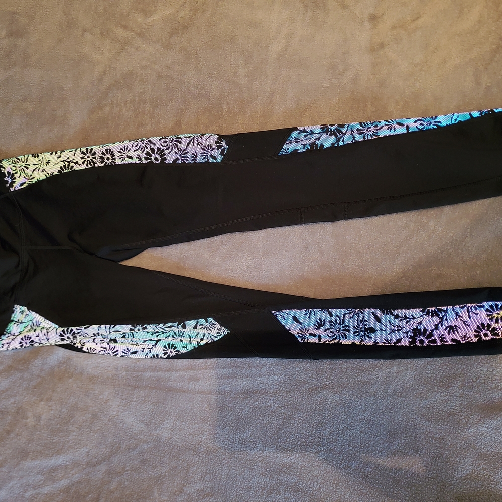 Floral Black Reflective Leggings